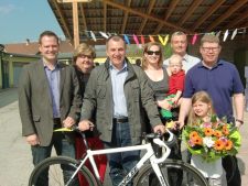 Bild zu Eröffnung Rad Schober